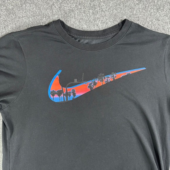Nike Other - Nike Men's Large Black Dri-FIT Graphic Palm Tree Basketball T-Shirt